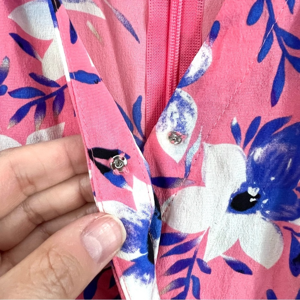 Yumi Kim Paradise Faux Wrap Surplice Romper Jumpsuit Pink Floral Safari Silk - Picture 12 of 16